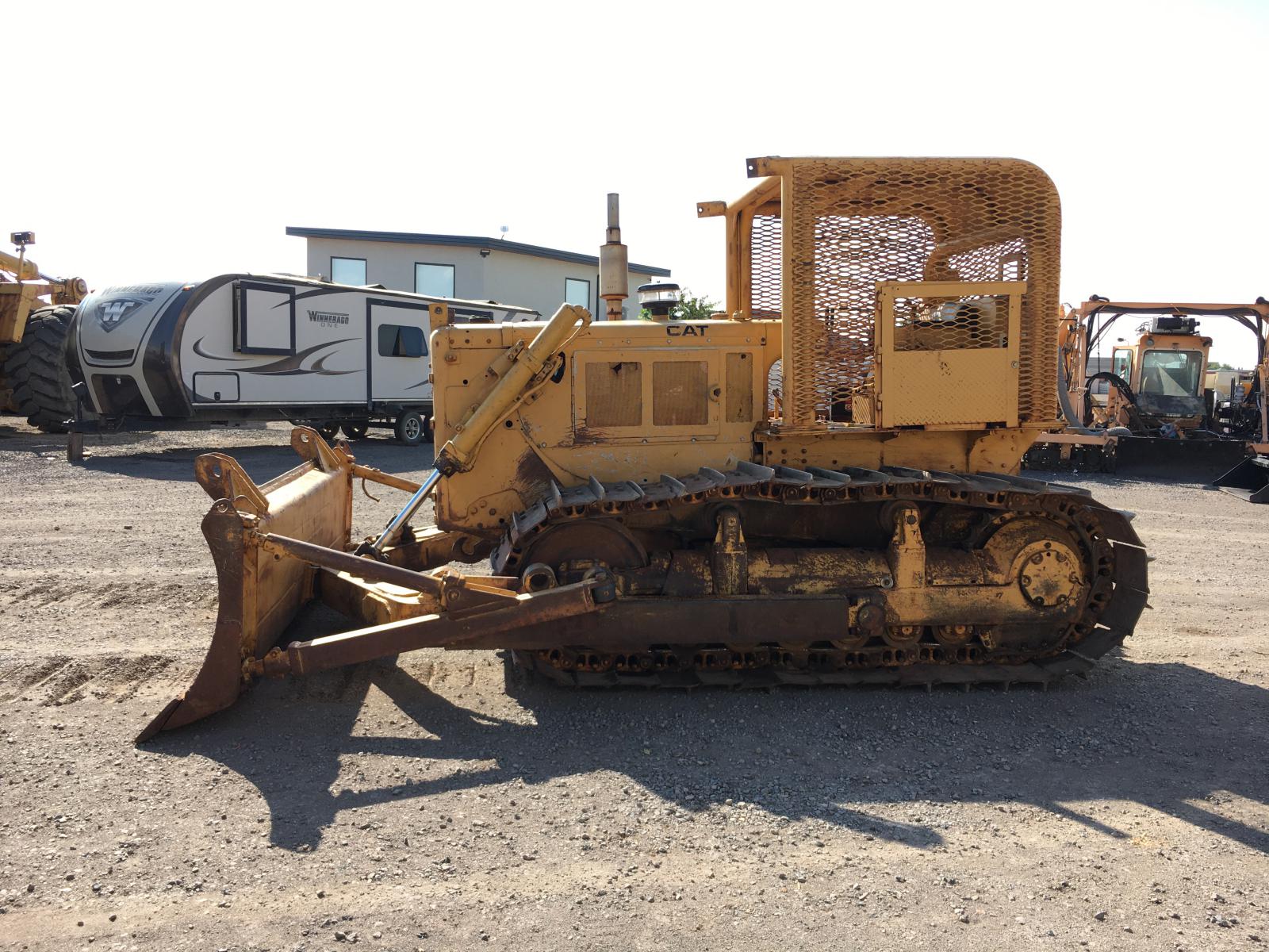 ./imagenes/INVOICE/2019/14427/BULLDOZER CAT_D6C (13).JPG